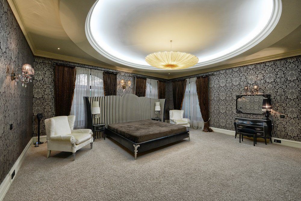 Frieze carpet in a bedroom