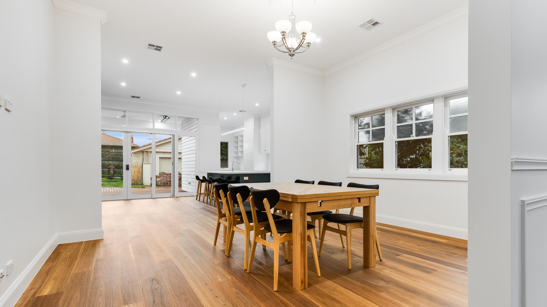 thornbury 1